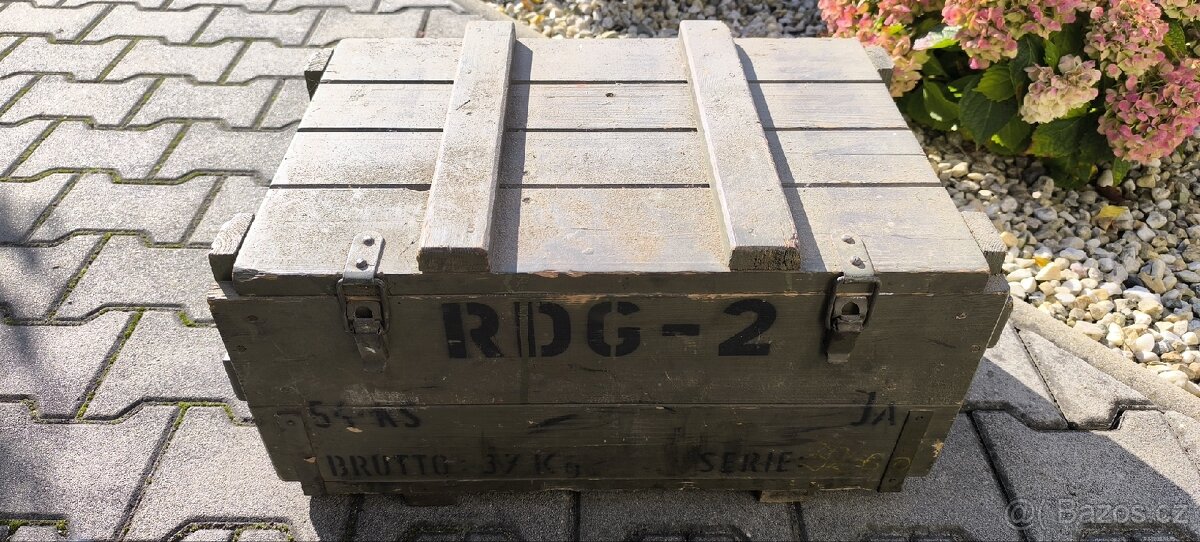 Vojenská bedna dřevěná