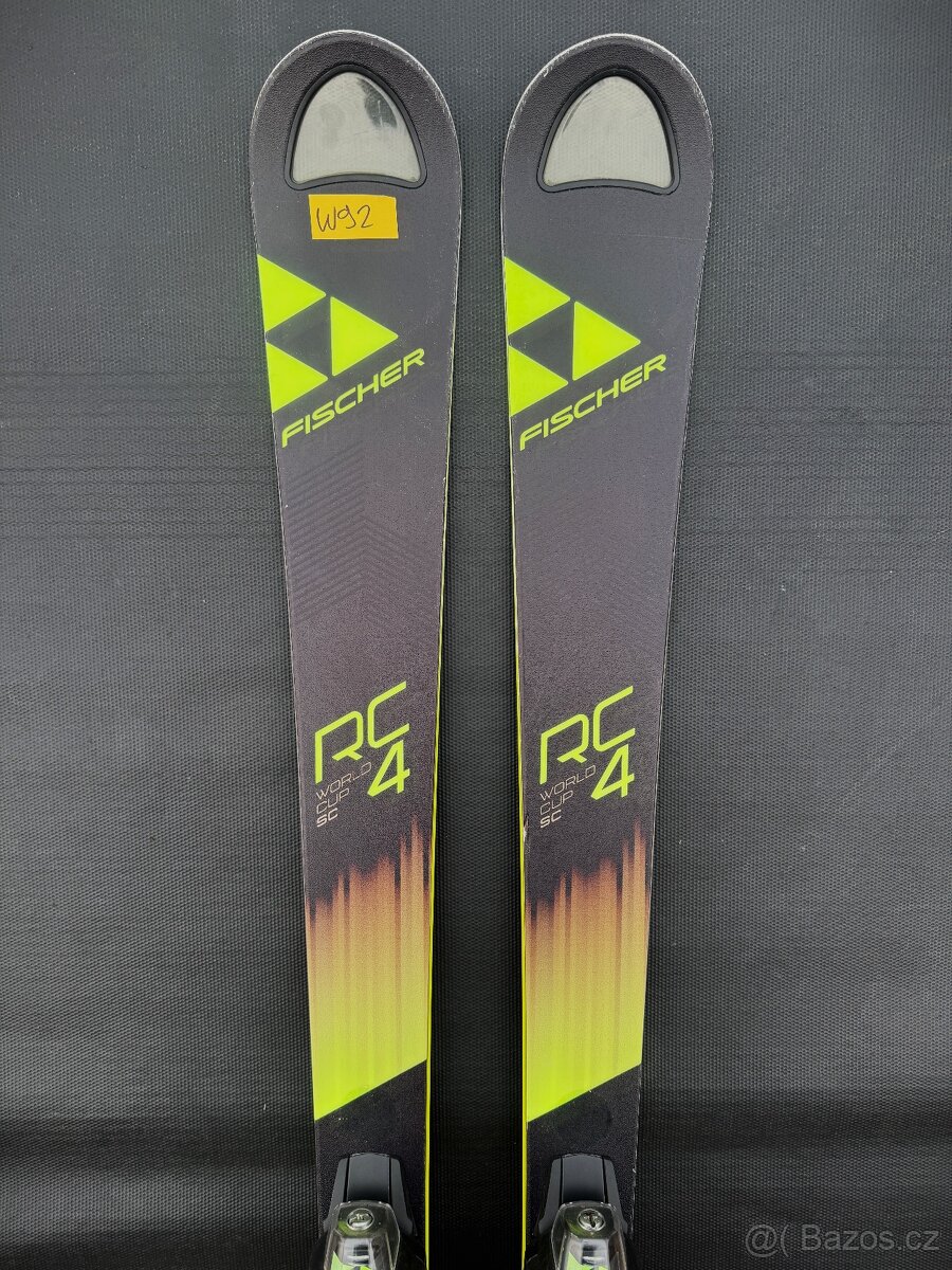 Zachovalé lyže FISCHER RC4 World Cup SC 160 cm