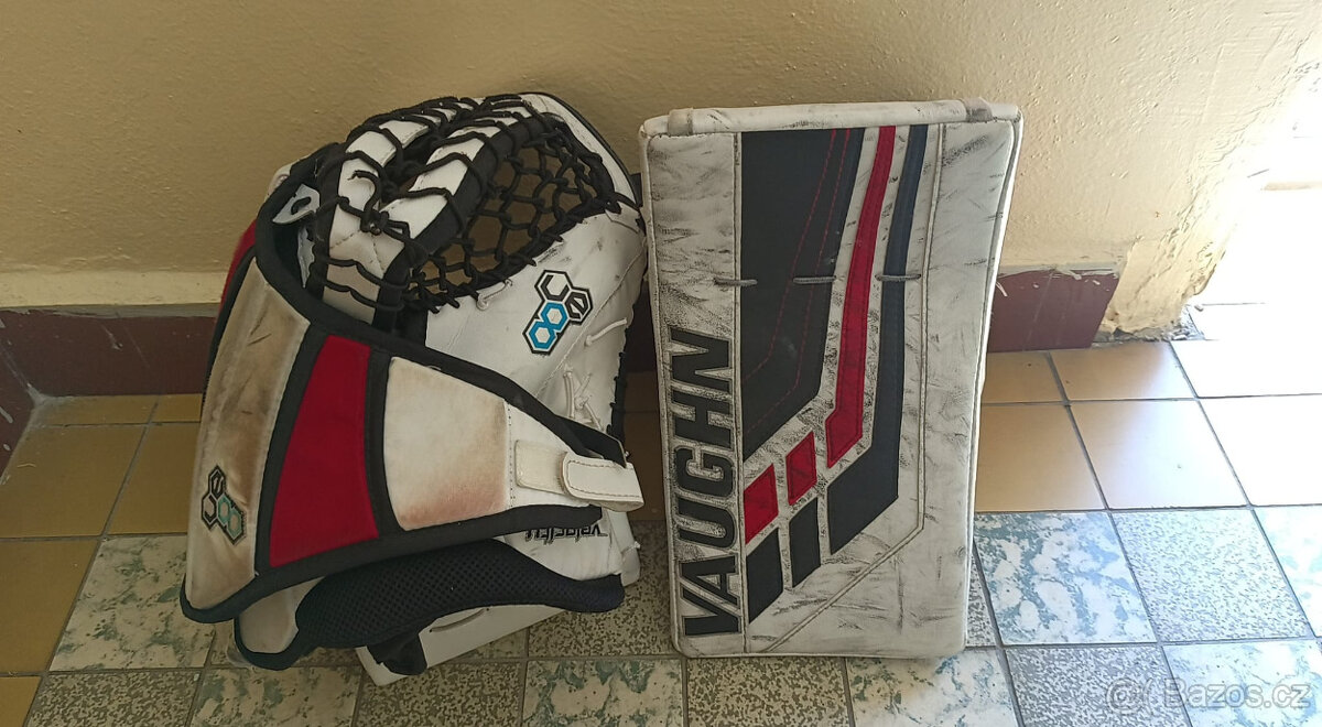 lapačka a vyrážečka VAUGHN