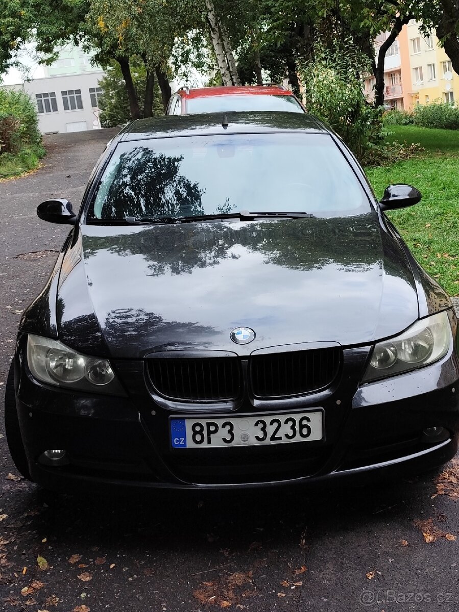 BMW E90