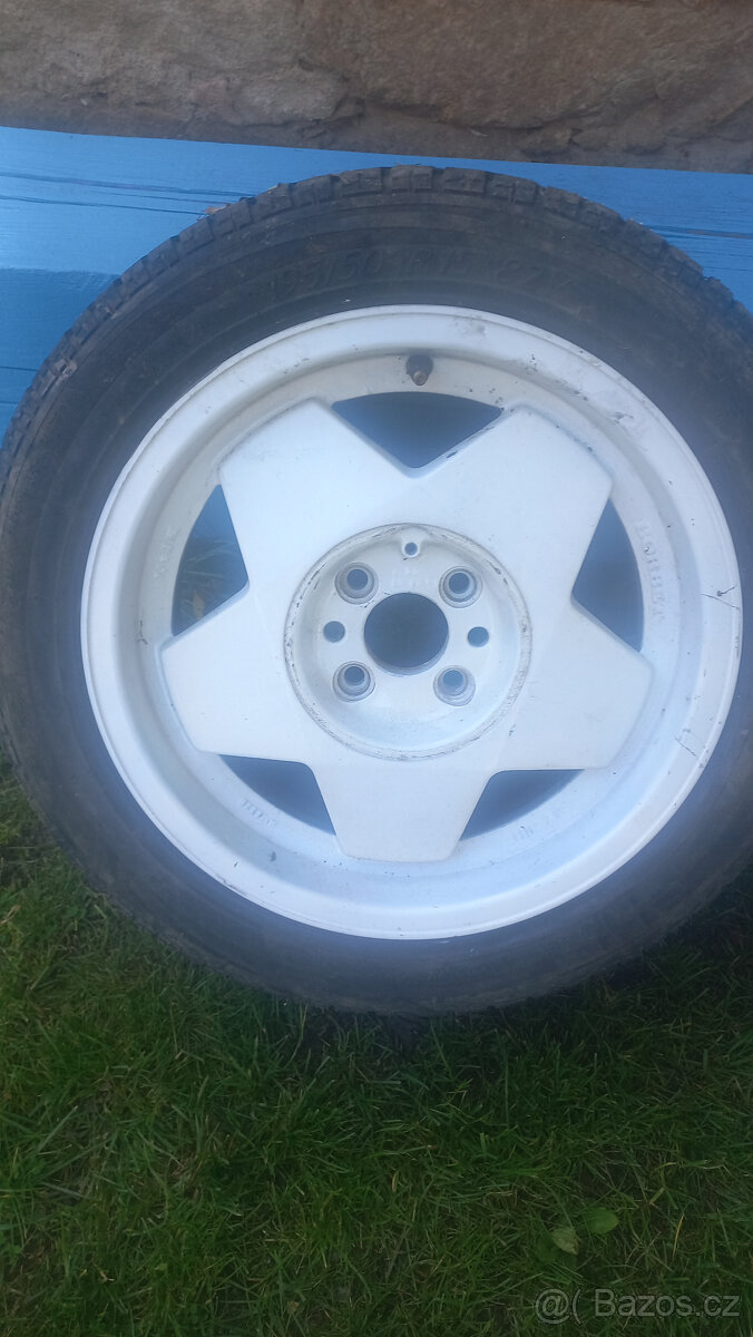 Bílá ALU kola Borbet 4J15 4x100 Škoda, VW, Seat