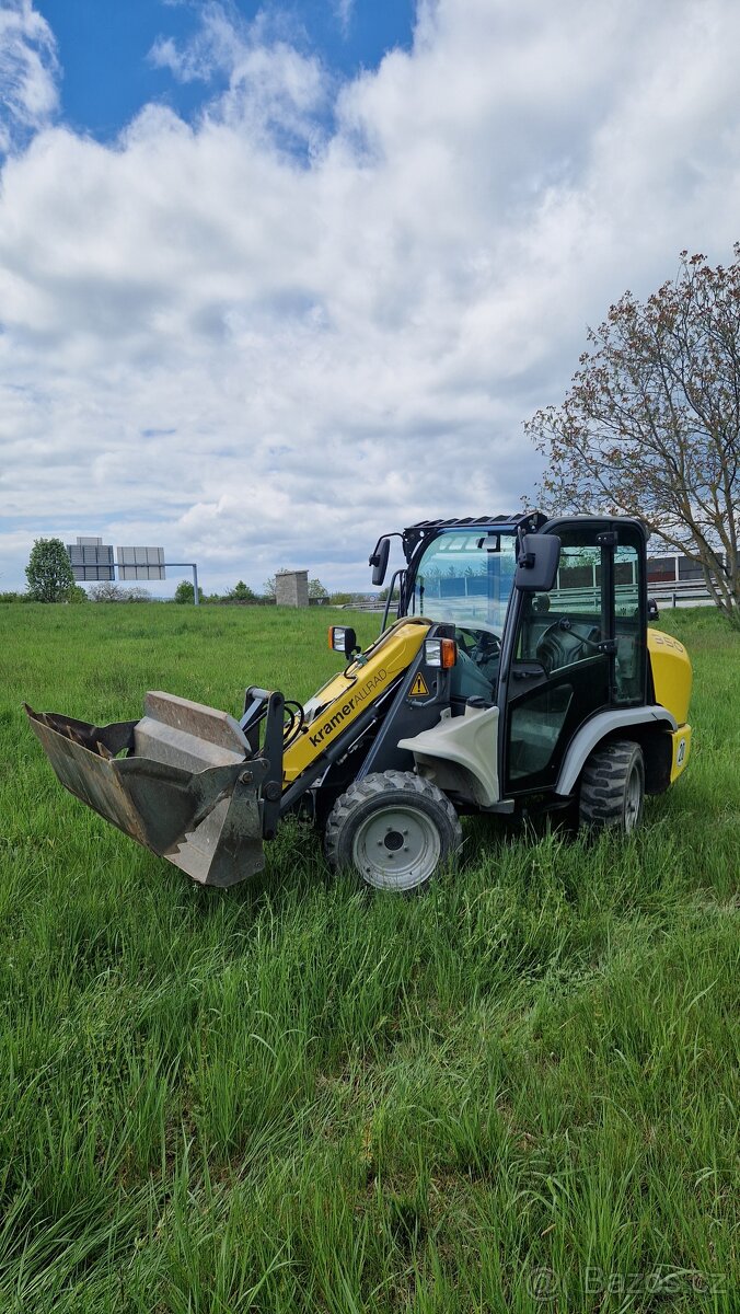 Kolový nakladač Kramer 350