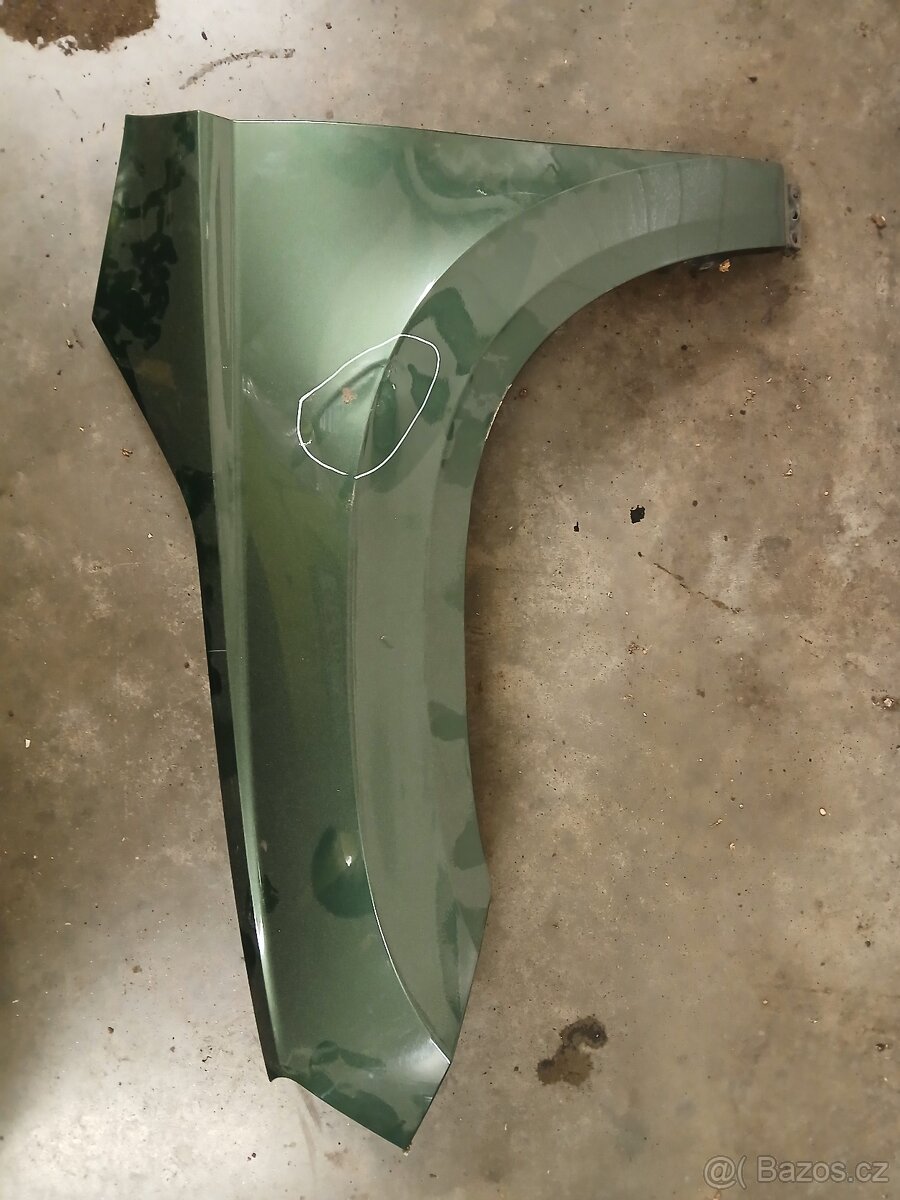 Blatník Karoq levý