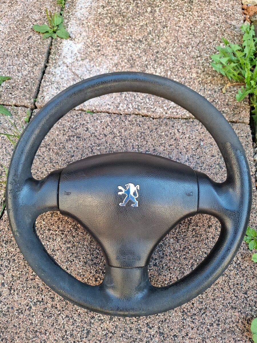 PEUGEOT 206 -- AIRBAG + VOLANT