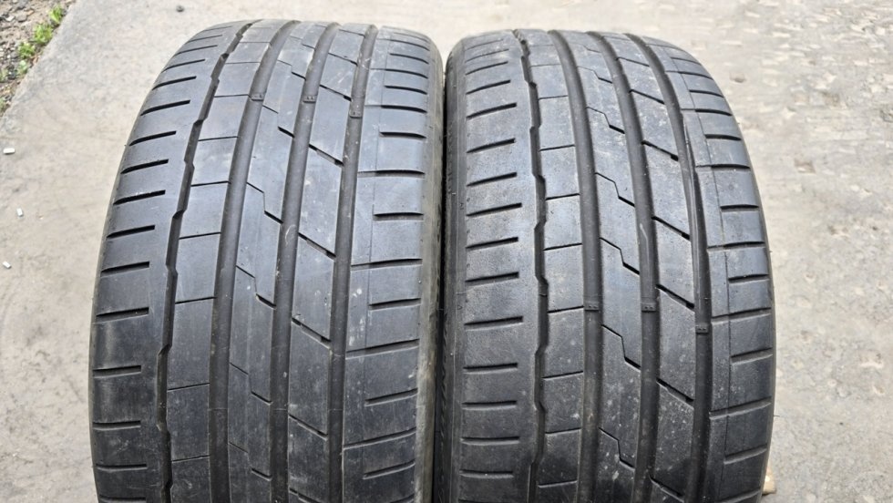 Letní pneumatiky 235/40/19 Hankook