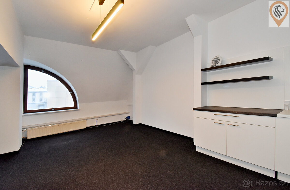 Pronájem prostoru kanceláří, 49 m2, Trutnov