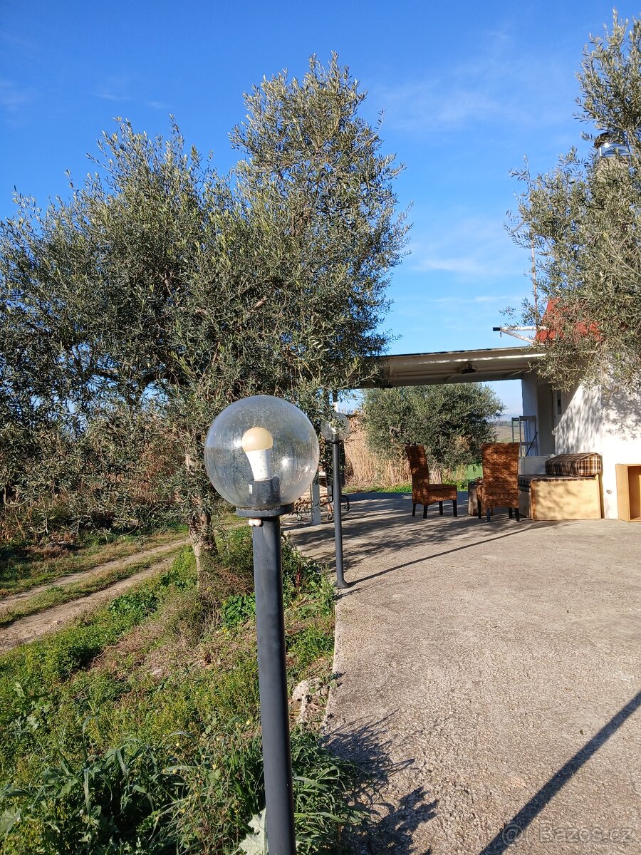 Prodám domek se zahradou v ITALII
