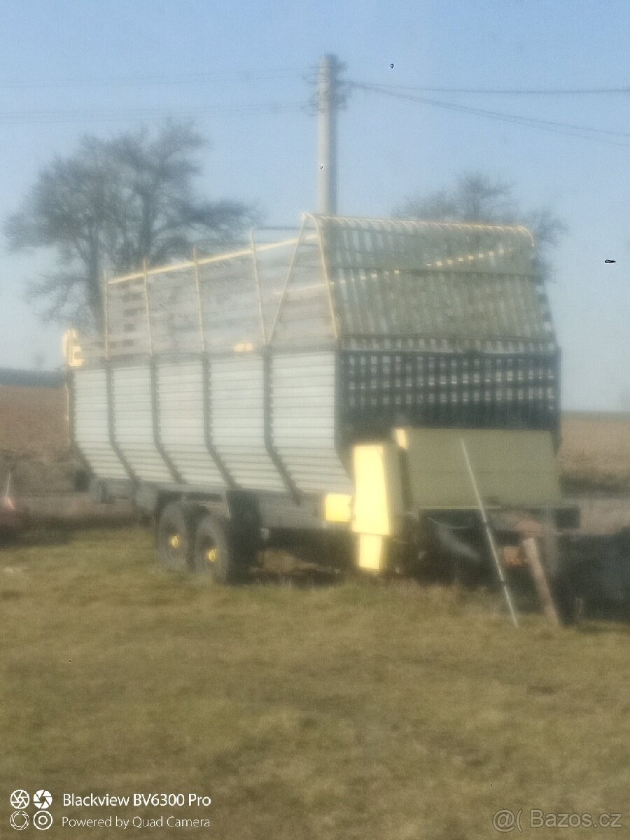 Sběrací vůz MV3-047
