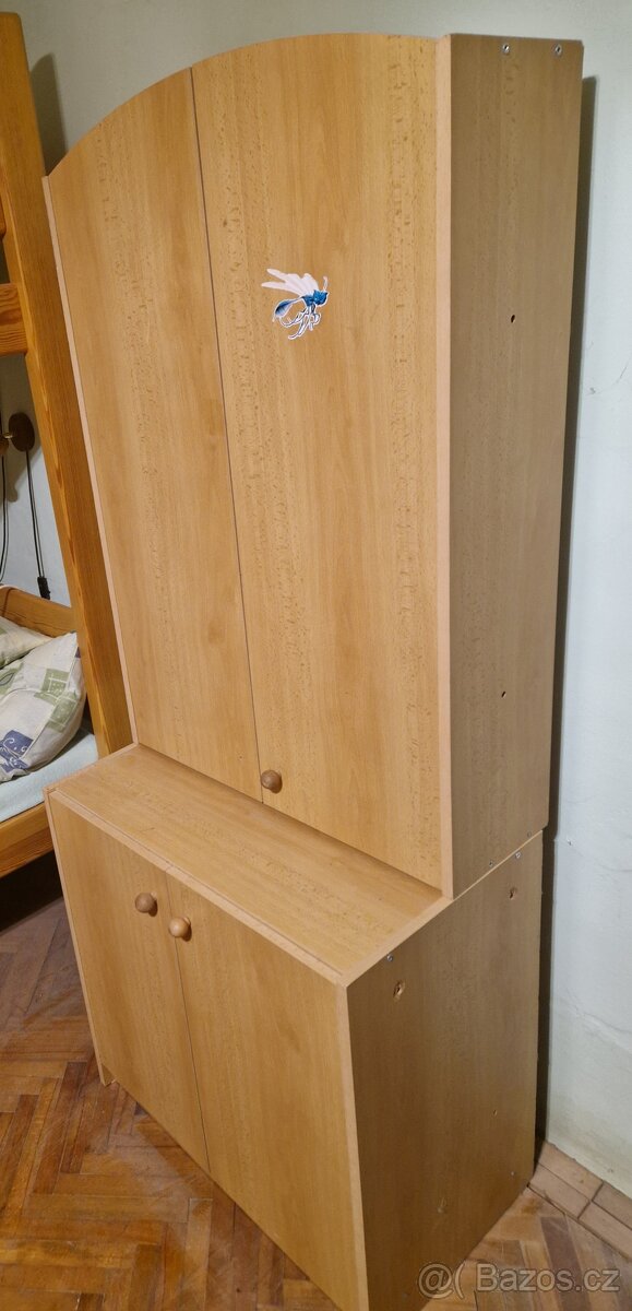 Skříňka