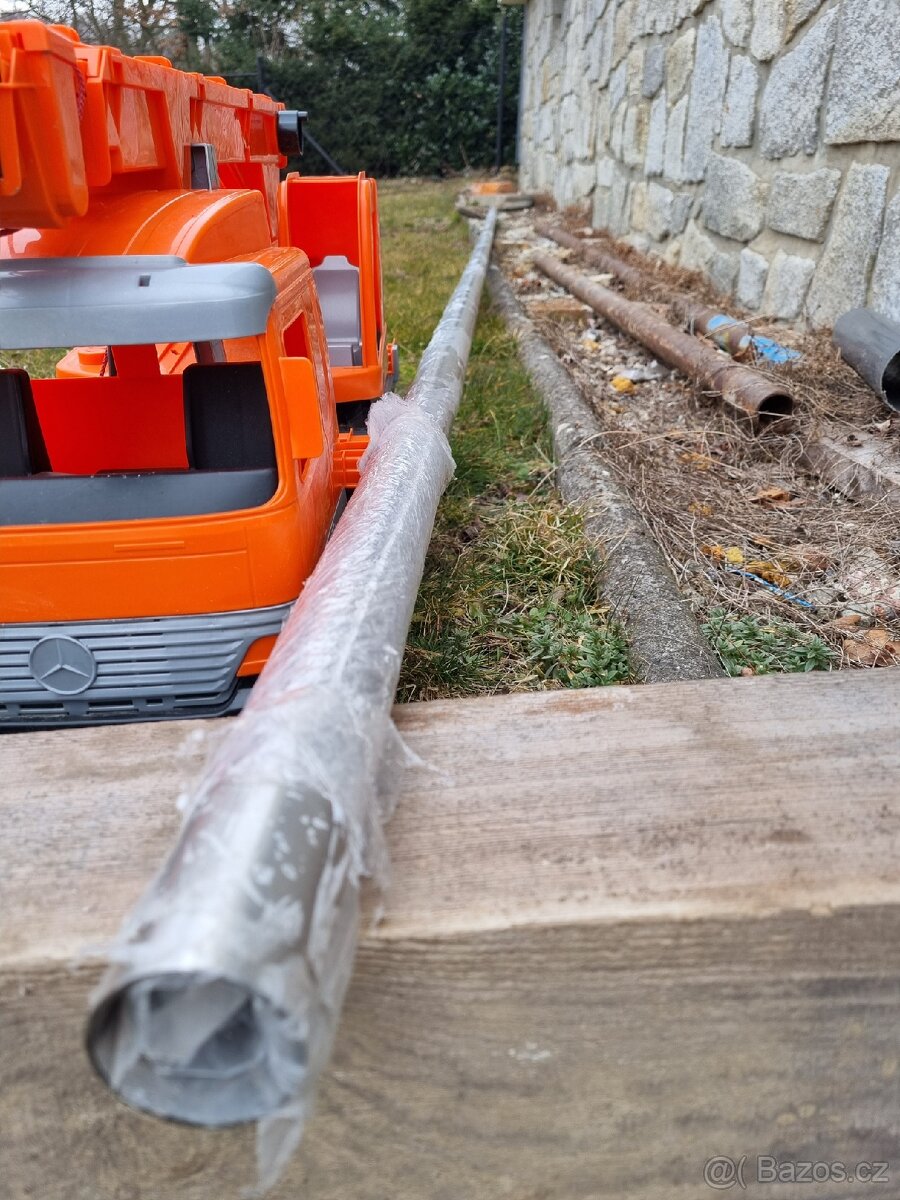 Nerezová trubka na balkón nebo zábradlí
