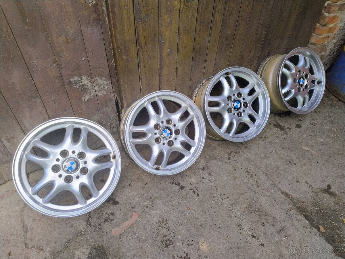 Krásná sada BMW r16 5x120