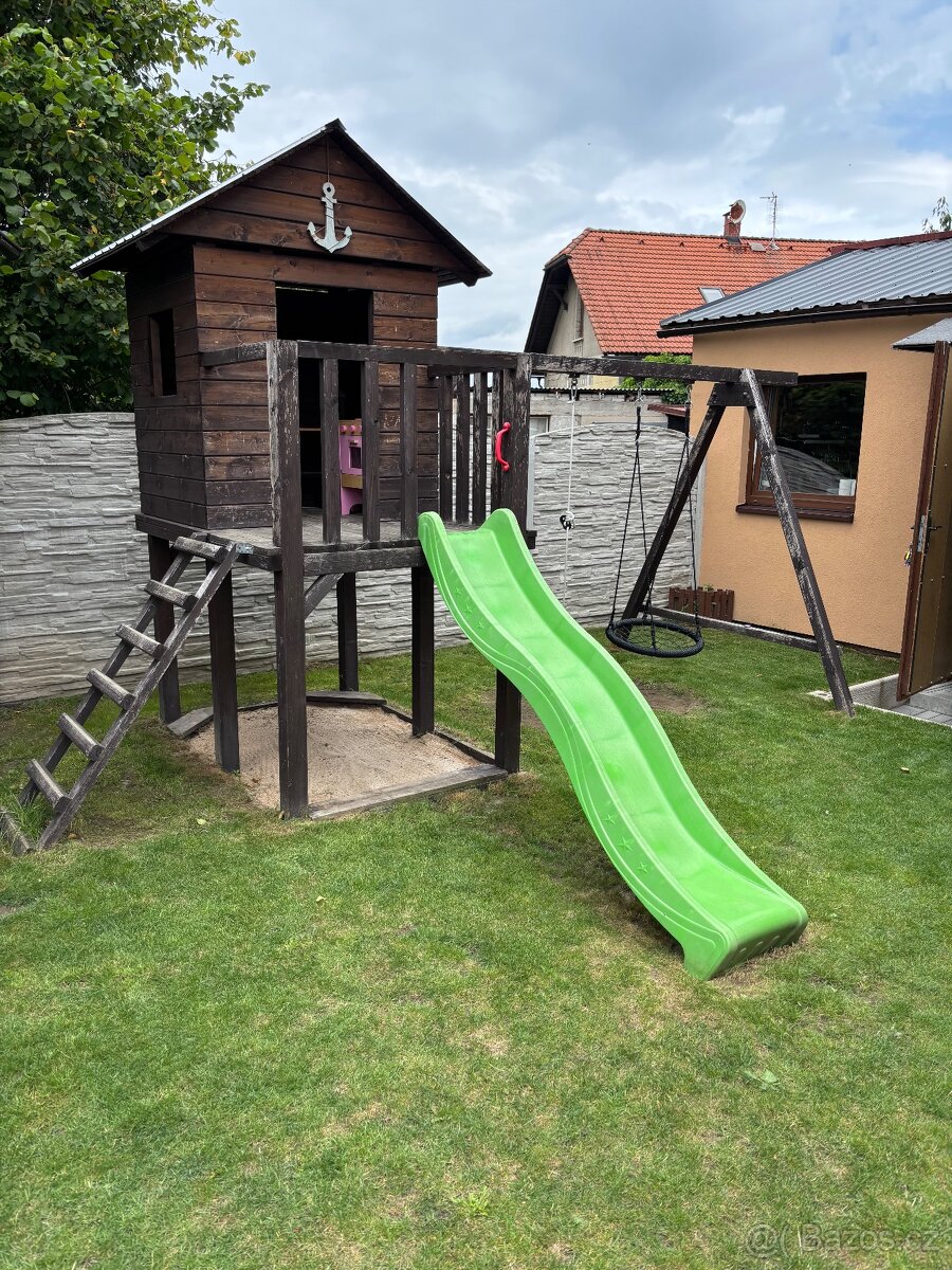 Dětský zahradní domek