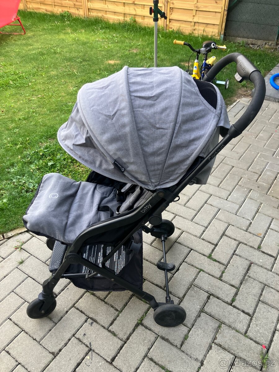 Kočárek do letadla Contour Bitsy skladný