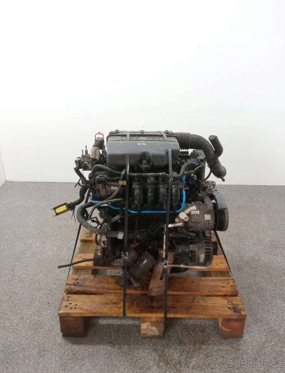 MOTOR KOMPLETNÍ 350A1000 1.4 8V Fiat Punto Evo I