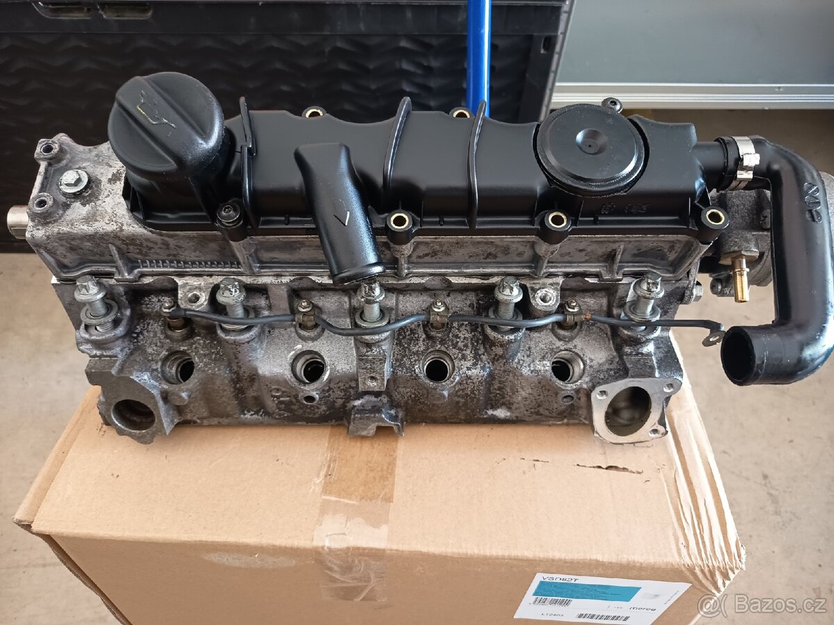 Hlava motoru Citroen Berlingo 1,9