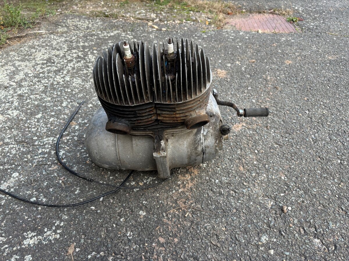 Motor jawa 350 354