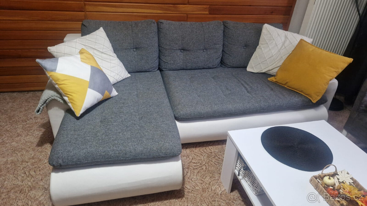Rozkládací sedací souprava 222 x 143