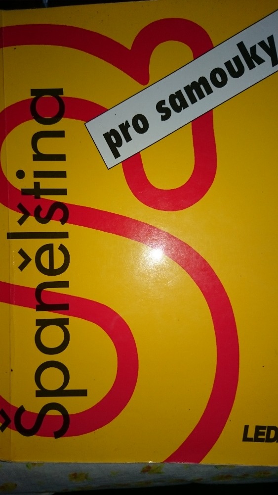 Prodám učebnici Španělštiny pro samouky + klíč, slovník