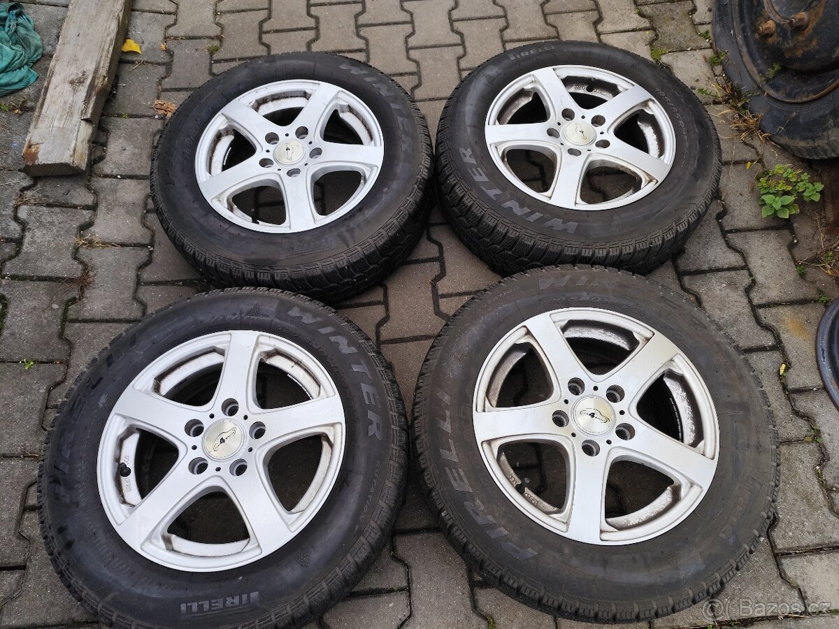 Alu 5 x 114,3 zimní pneu 195/65/15