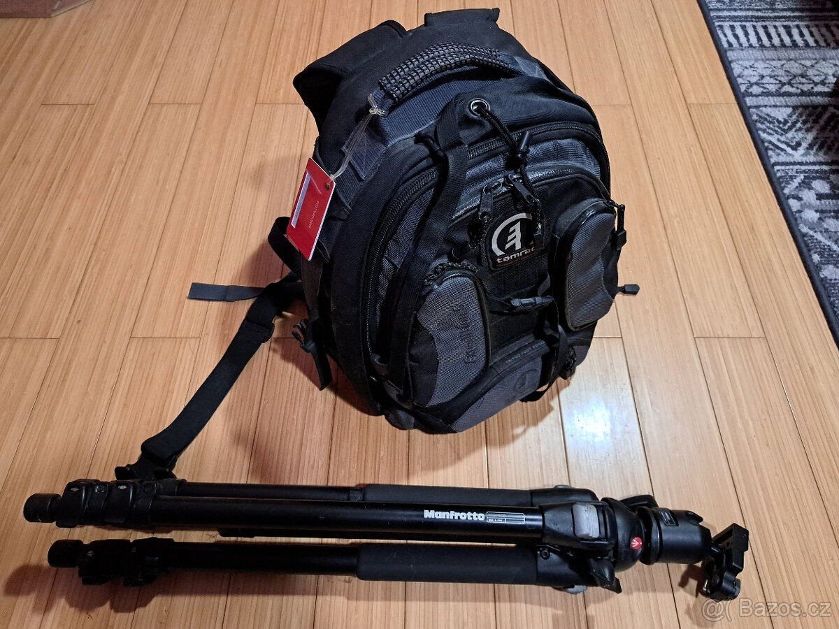 Nikon D300 + sada objektivů, blesk, stativ, fotobatoh