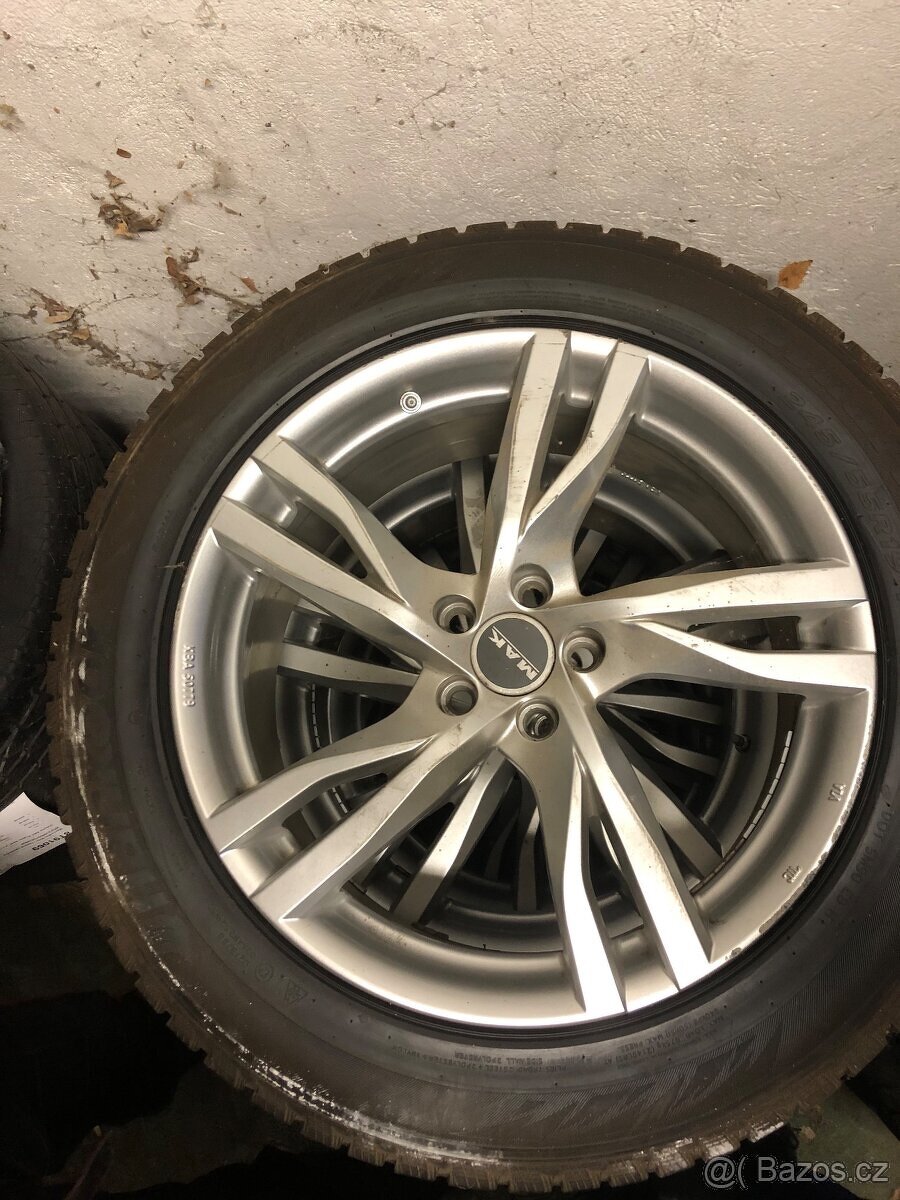 Kompletní zimní alu sada 245/55R19 107T