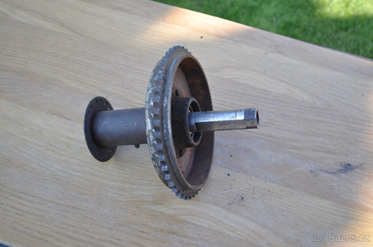 Zadní rozeta Pérák 250/350