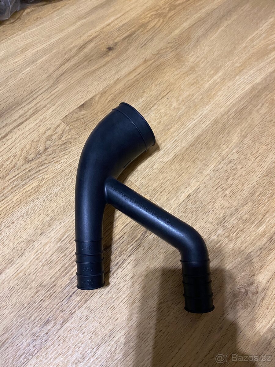 Hadice odvětrání motoru Husaberg