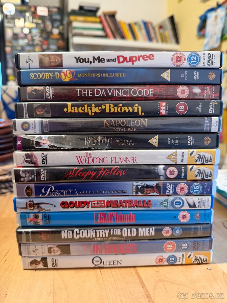 Daruji za odvoz set zahraničních DVD