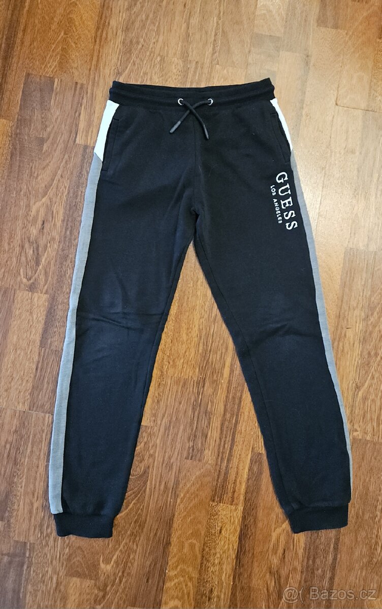 Tepláky Guess vel. 152