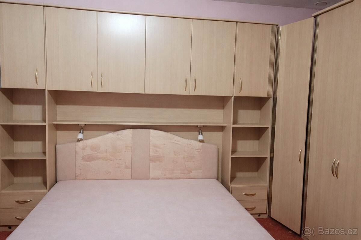 nástavba nad postel