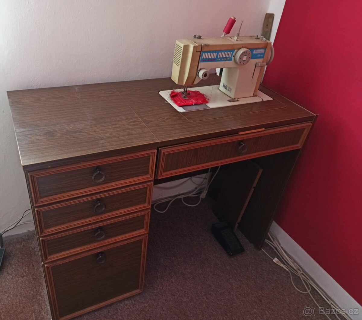 Šicí stroj VERITAS RUBINA