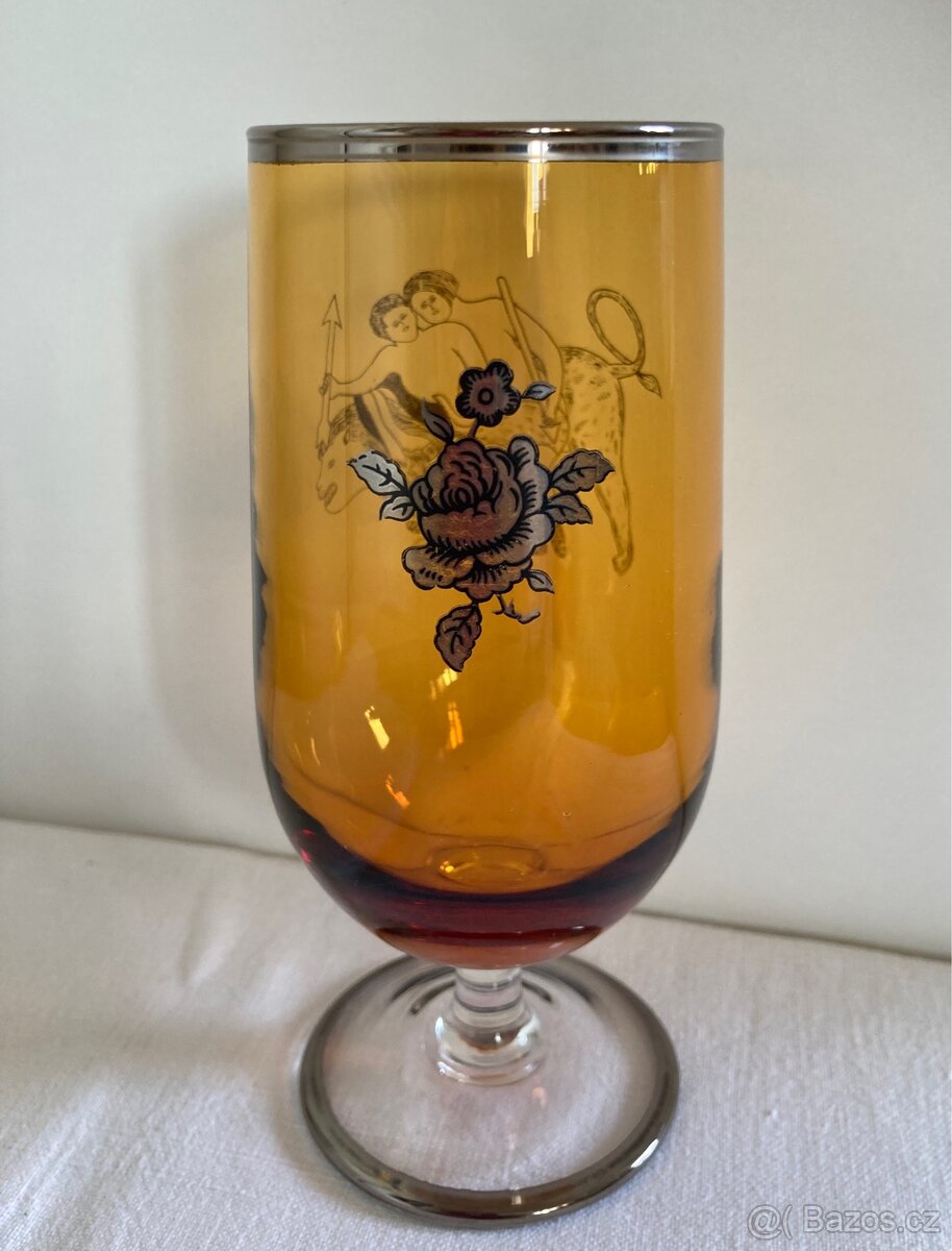 Sklenice malovana stříbrem