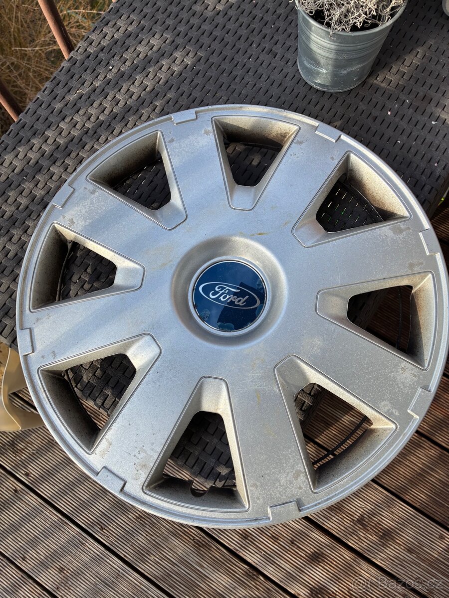Ford poklice kryt kola 15”