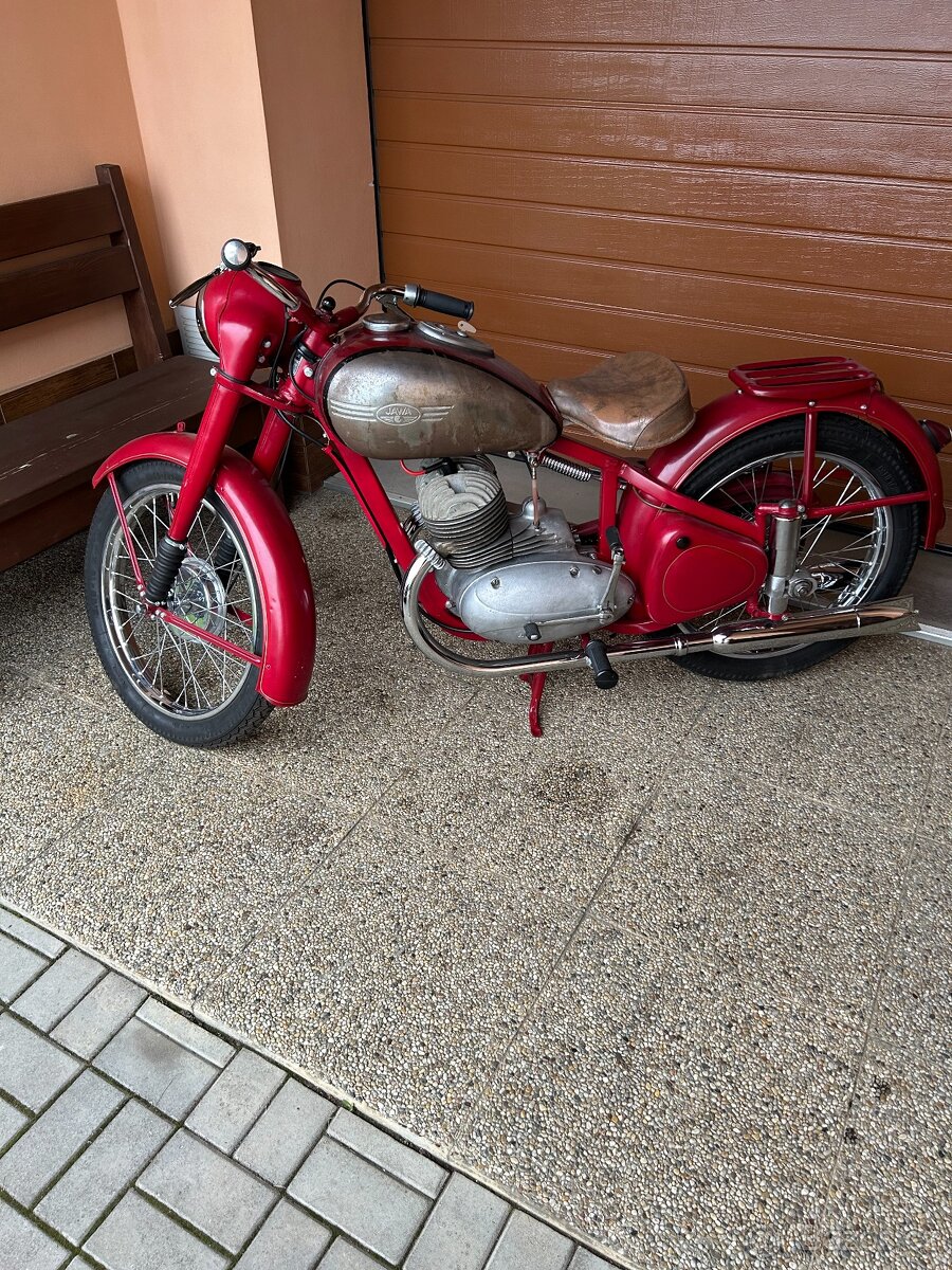 JAWA pérák 350/18 s doklady