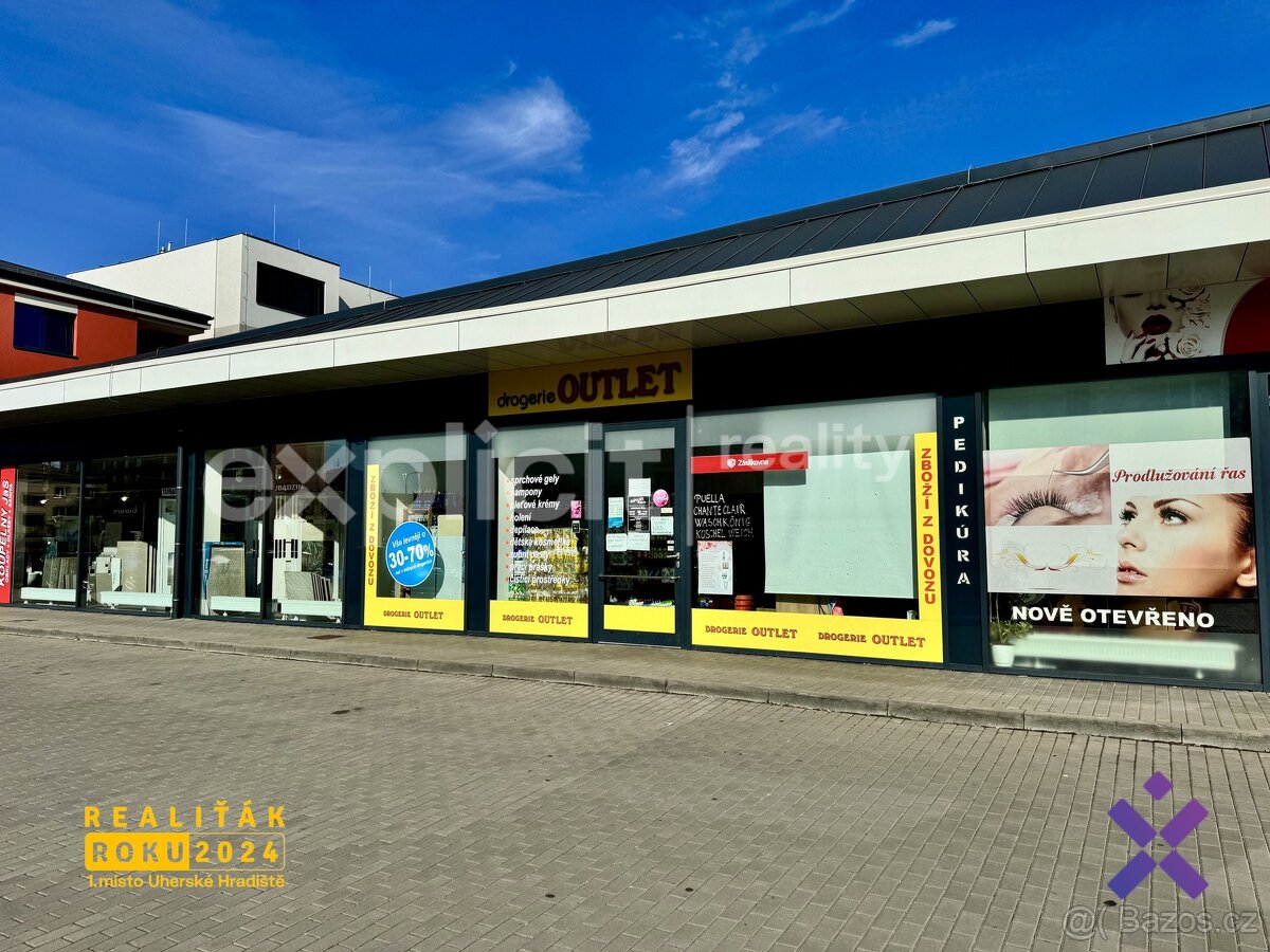 Pronájem obchodních prostor 55 m2 - Otrokovice, okres Zlín