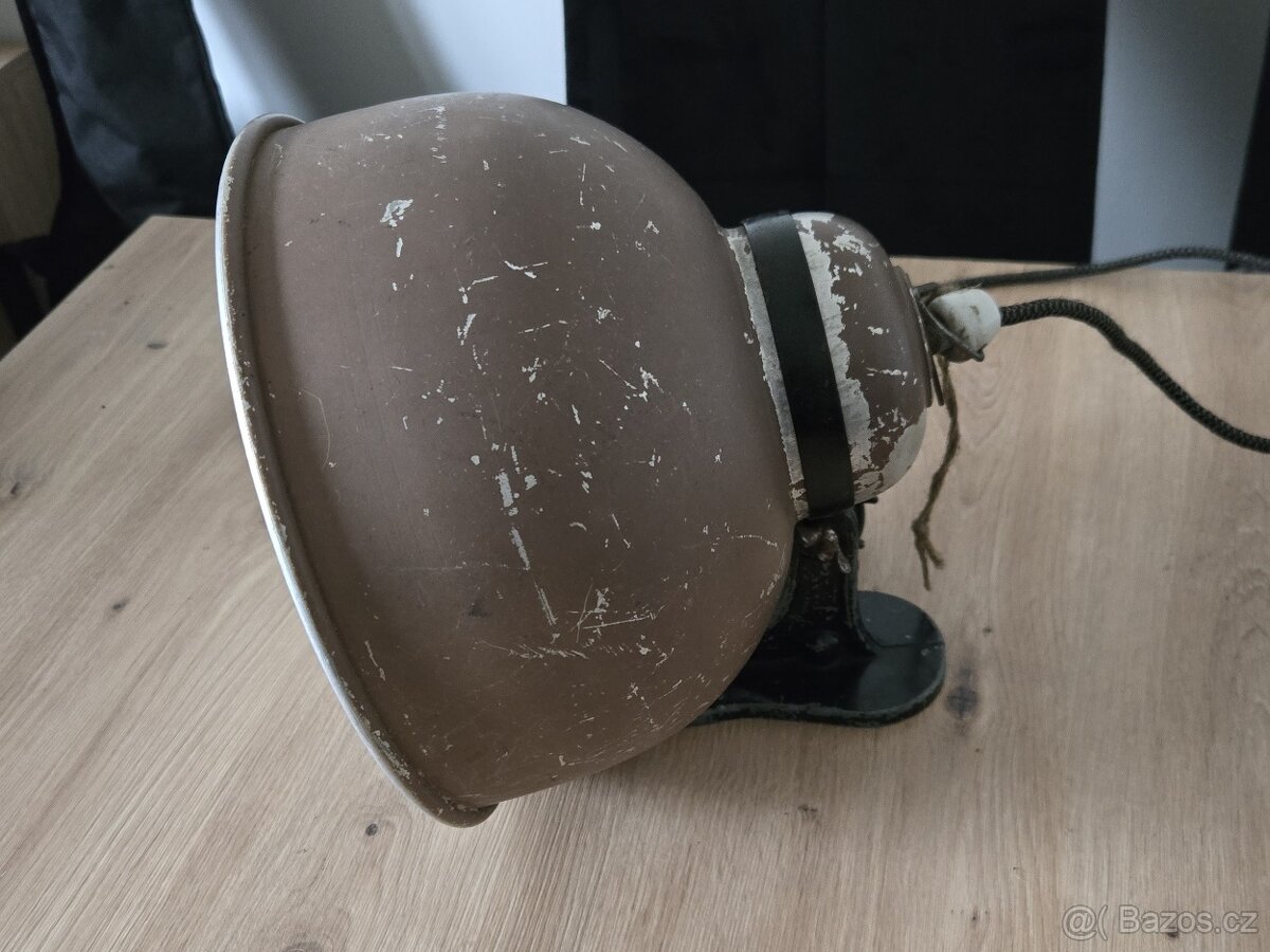 Stará lampa