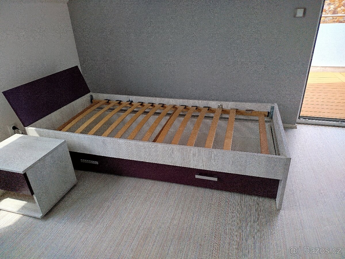 Dětská postel.