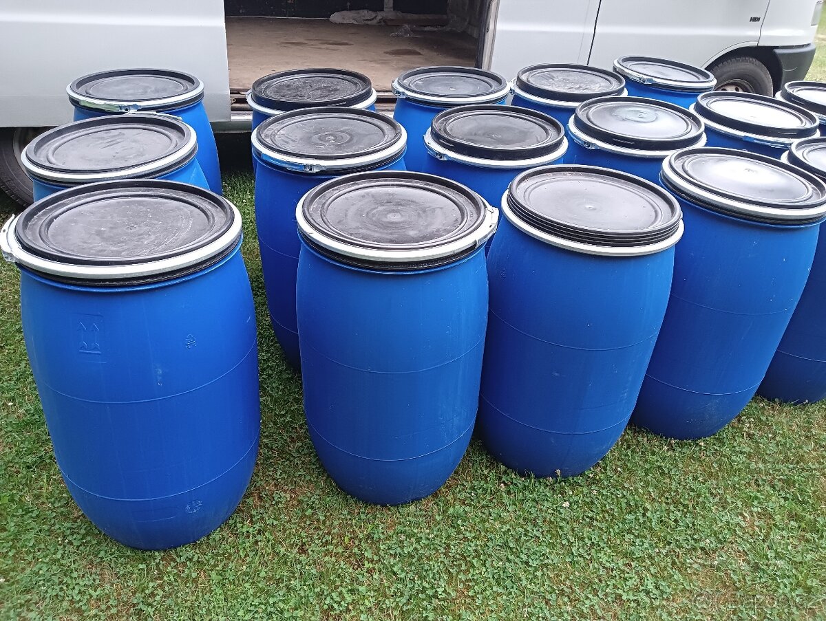 Plastové sudy 120L