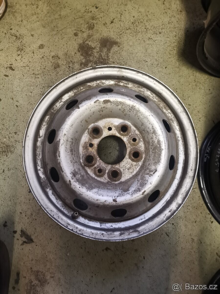 5x118 r15 plechové disky