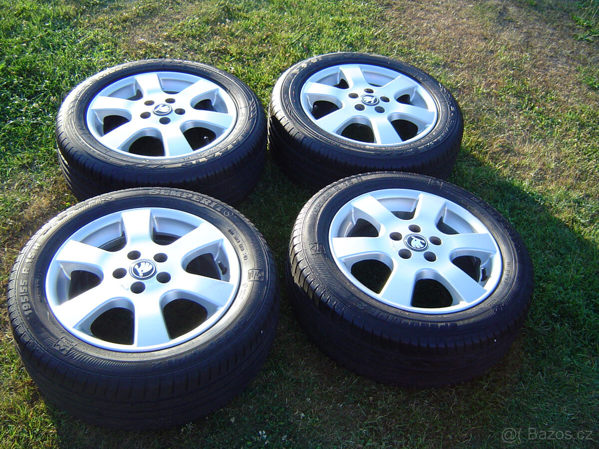 4XLETNÍ HLINÍKOVÁ KOLA ŠKODA FABIA III,IV ,RAPID 185/60 R15.