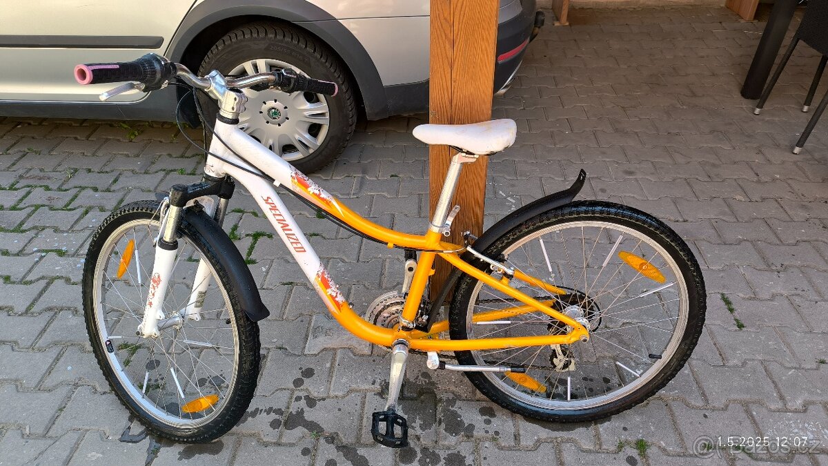 🟠 Dětské/juniorské kolo Specialized Hotrock 24" 🟠