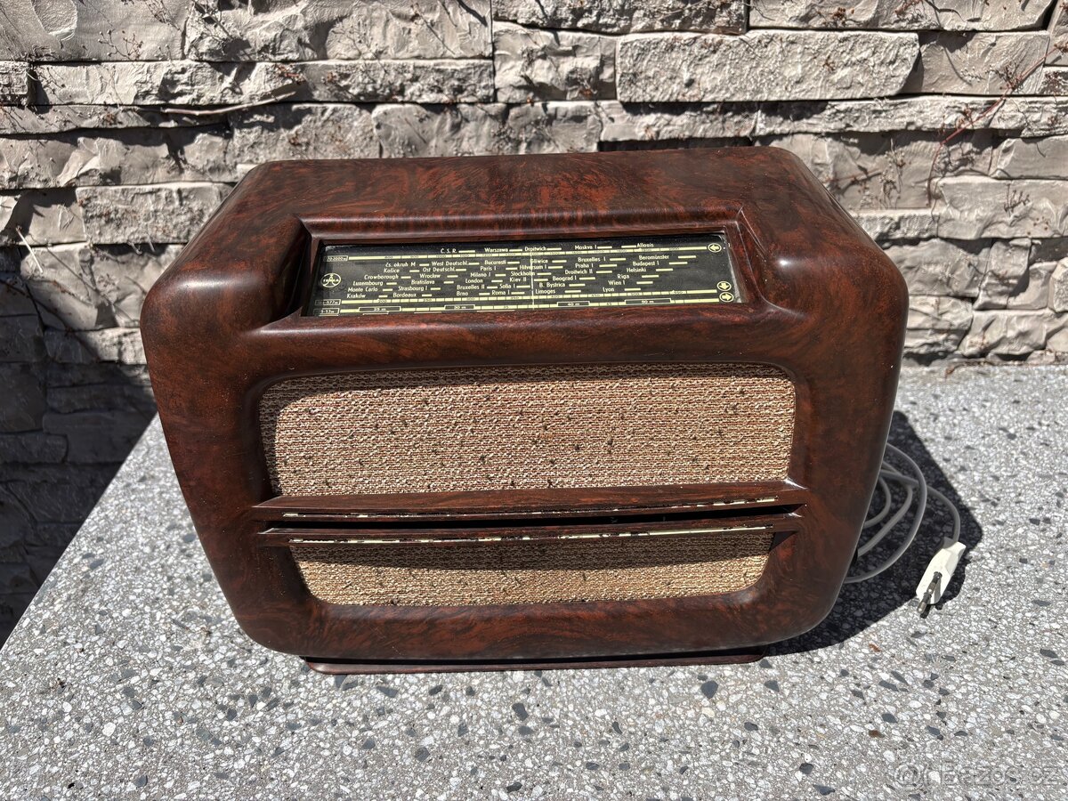 Stare radio