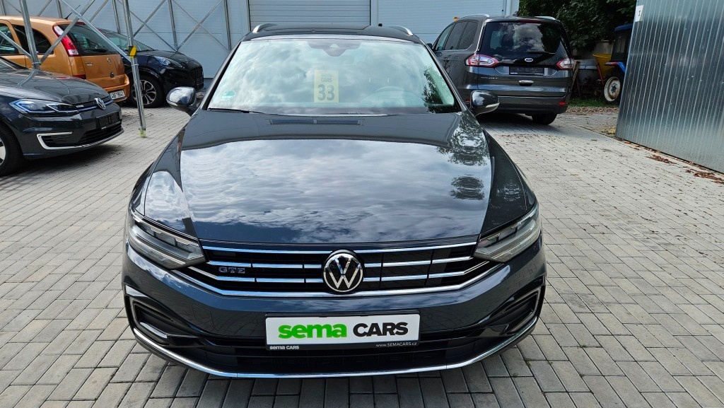 Volkswagen Passat GTE 1.4 TSI 160kW PHEV AT