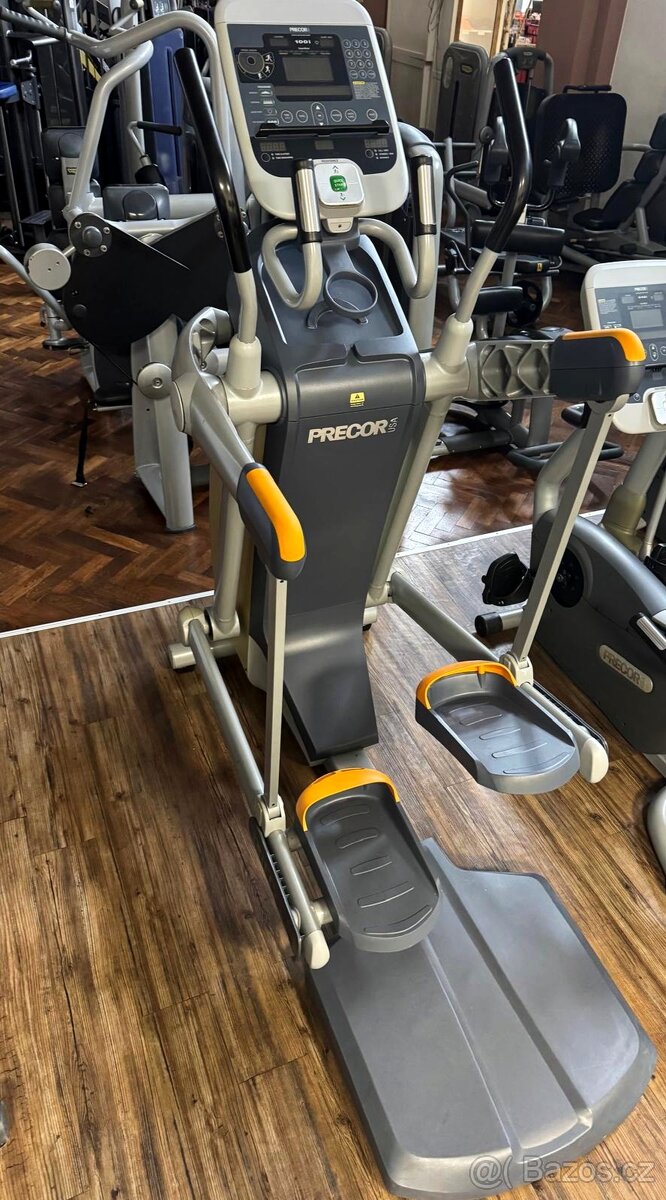 Fitness stroje - zařízení z fitness centra