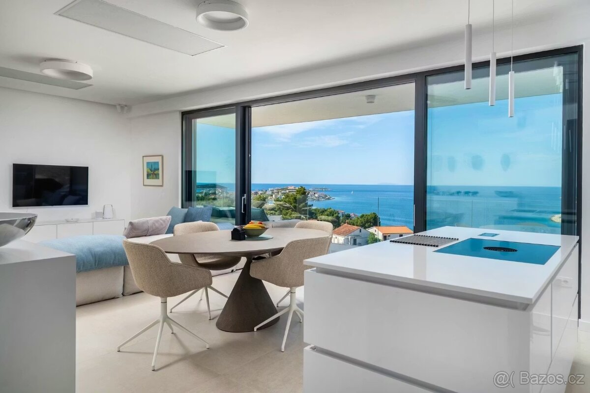 ☀Rogoznica-okolie(HR)-luxusný apartmán s otvoreným výhľadom