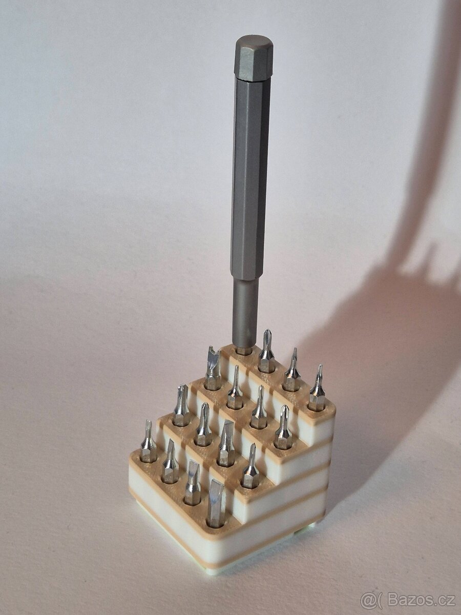 Stojánek na bity "SteppaBit"