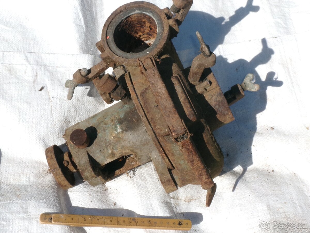 prodám stará ruční vodní čerpadla - Sigma-Mostar, Rejsek a d