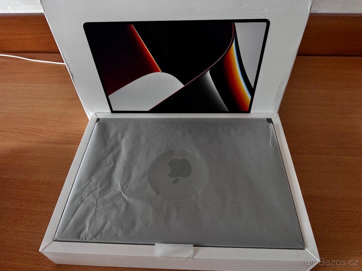 Apple Macbook Pro 2021 14,2” M1 Pro vesmírné šedý US