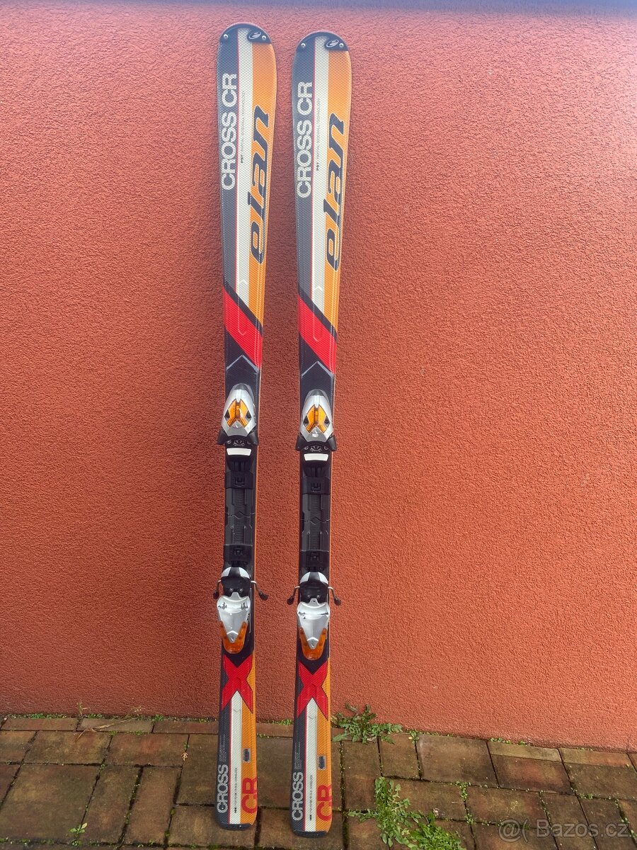 Carvingové lyže 168 cm