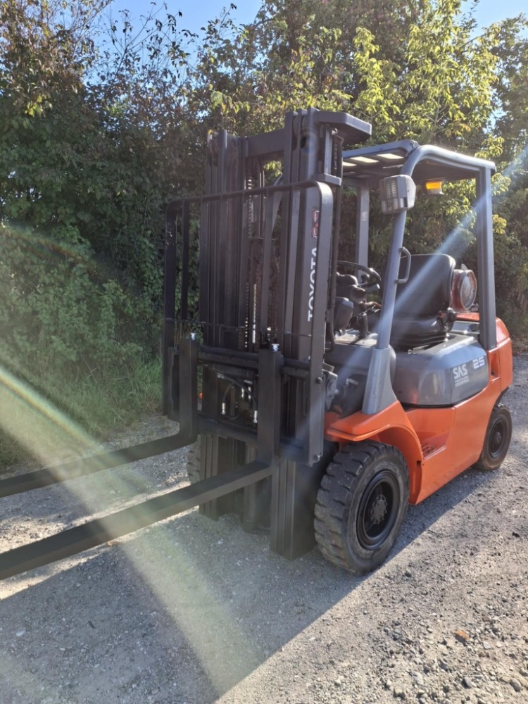 VZV Toyota 42-7 FGF25 SLEVA